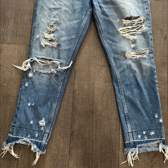 Abercrombie & Fitch ANNIE HIGH RISE Girlfriend Distressed Blue Jeans sz 28 6R - Picture 5 of 6
